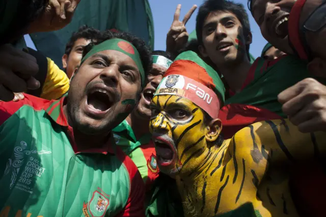 Bangladesh fans