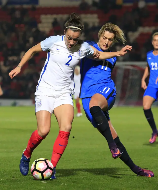 Lucy Bronze