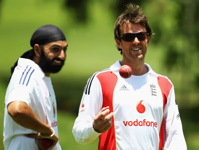 Graeme Swann and Monty Panesar