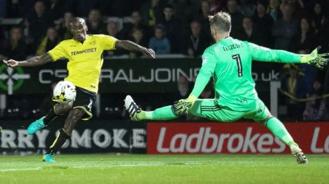 Lloyd Dyer scores for Burton