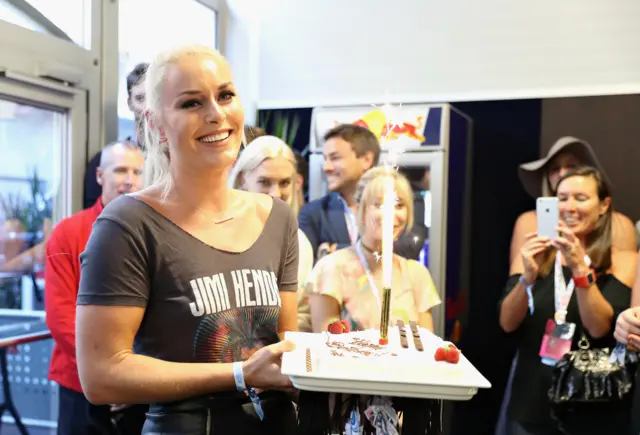 Lindsey Vonn with her birthday cake