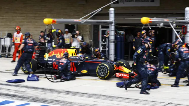 Verstappen's unscheduled pit stop