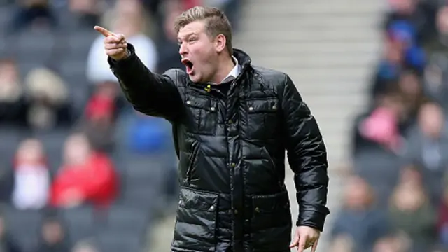 Karl Robinson