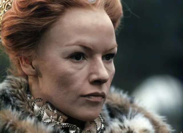 Glenda Jackson as Queen Elizabeth the first