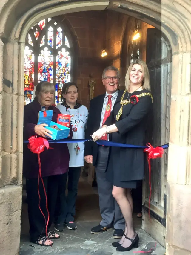 Rotherham Mayor cutting ribbon