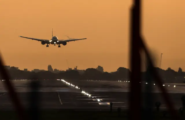 Plane landing at Heathrow