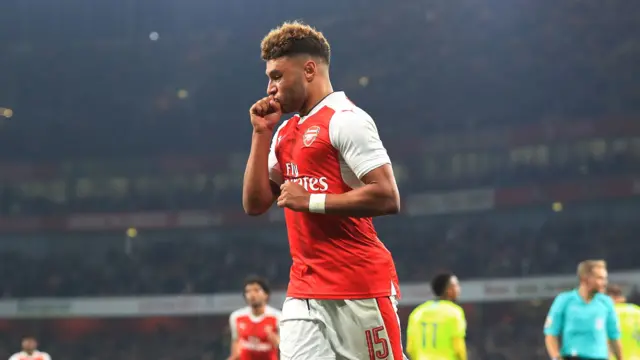 Alex Oxlade-Chamberlain of Arsenal celebrates