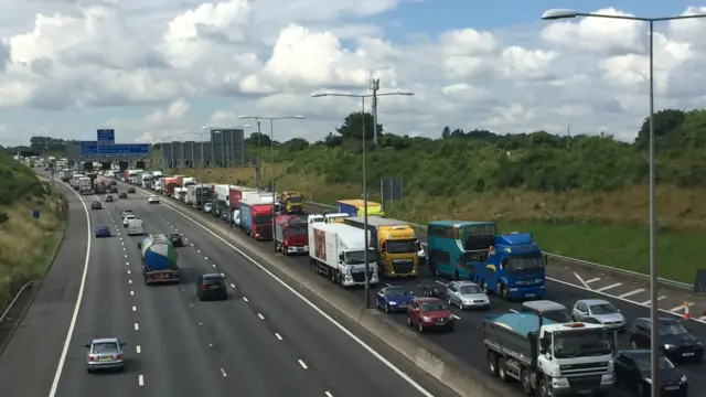 M25