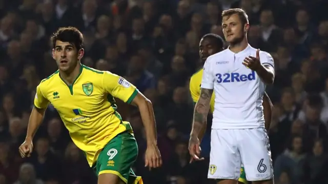 Nelson Oliveira of Norwich City celebrates