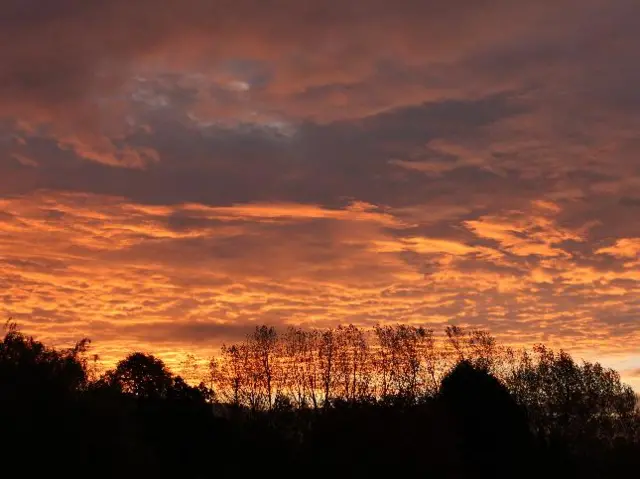 Sunrise in Great Alne