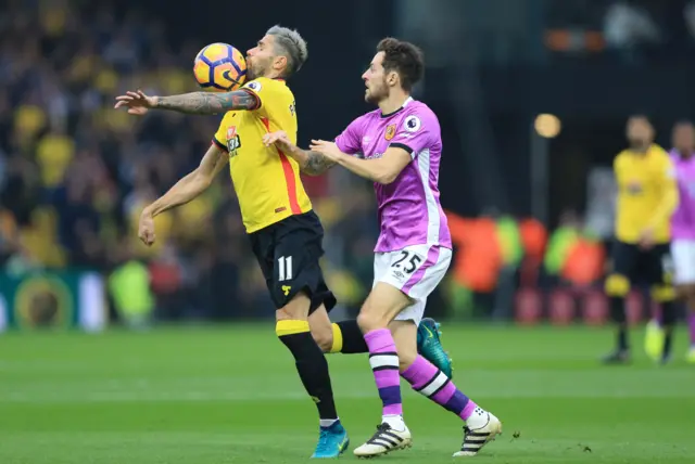 Valon Behrami juggles the ball under pressure