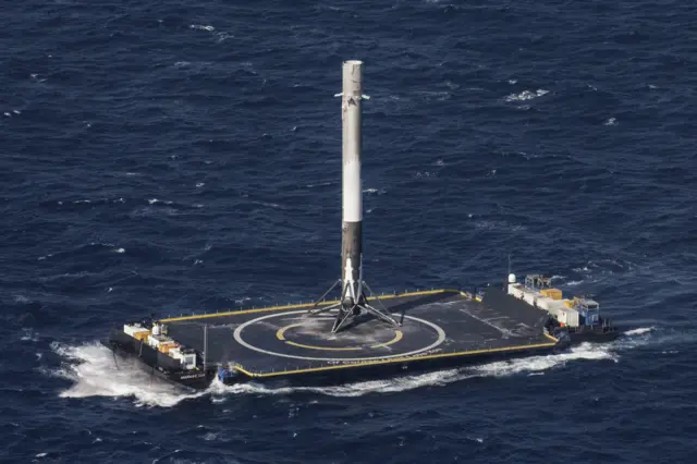 Spacex ship