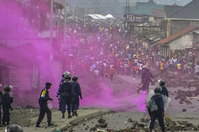 Flares are launched by DRCongo Police forces during a demonstration in Goma on September 19, 2016.