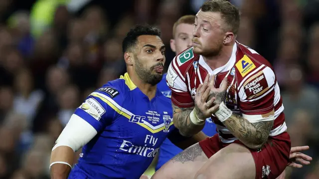 Wigan Warriors Josh Charnley drops a high ball under pressure