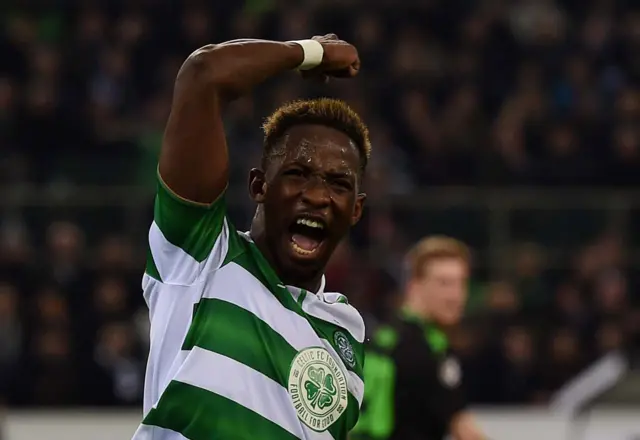 Moussa Dembele celebrates