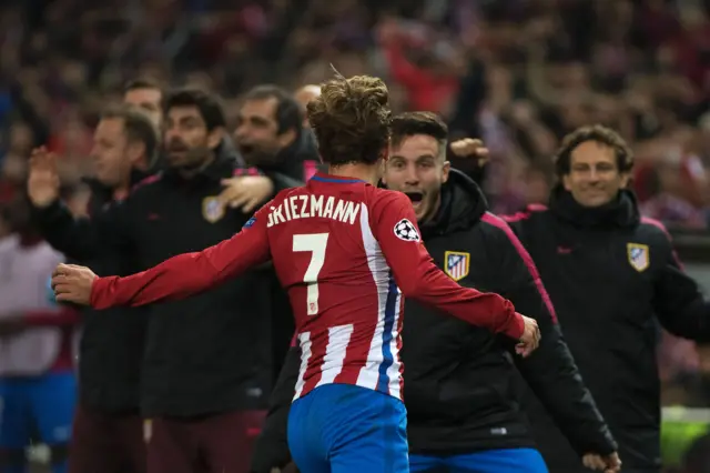 Antoine Griezmann celebrates