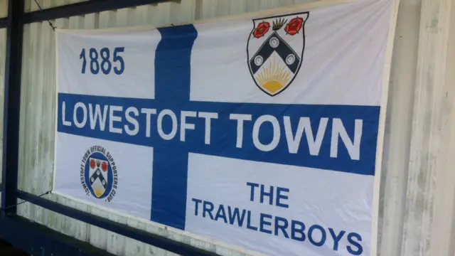 Lowestoft Town flag