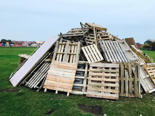 Bonfire of pallets