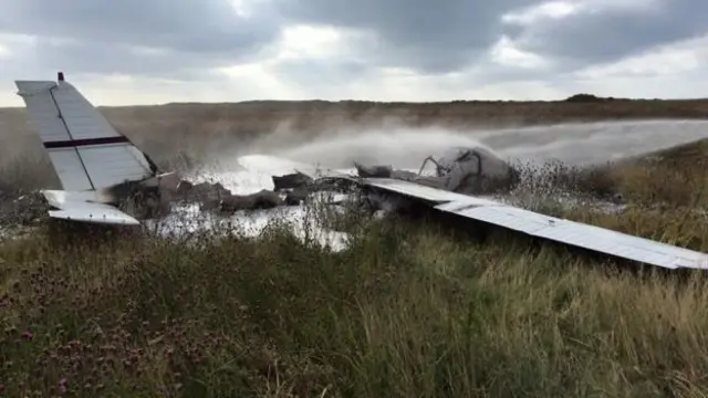 Light aircraft crash at Perrnaporth