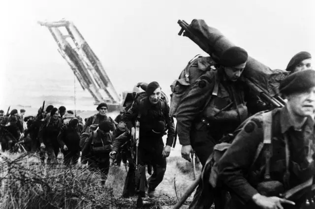 D-Day landings: Soldiers moving on from Sword Beach