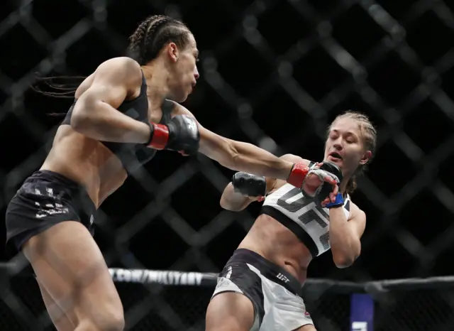 Jedrzejczyk vs Kowalkiewicz