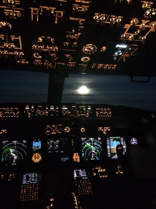 Supermoon from cockpit