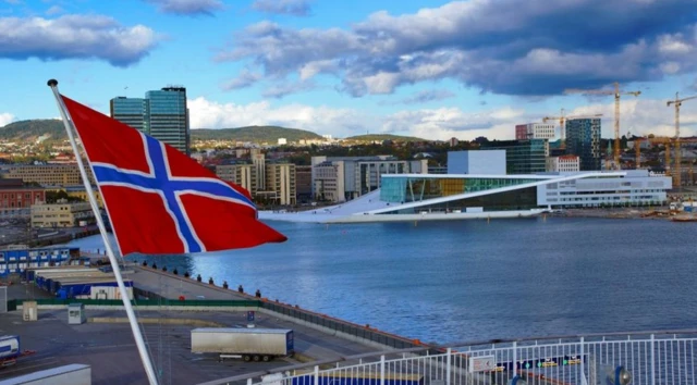 Norway flag on ship