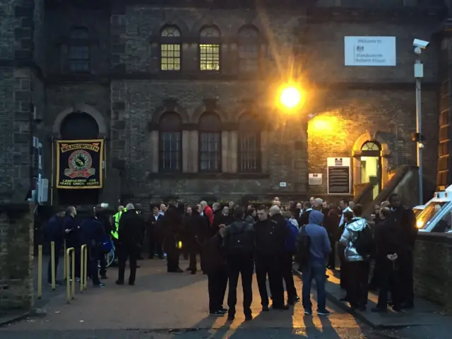 Prison officer protest at Wandsworth