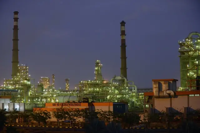 An Indian oil refinery belonging to Essar Oil at Vadinar