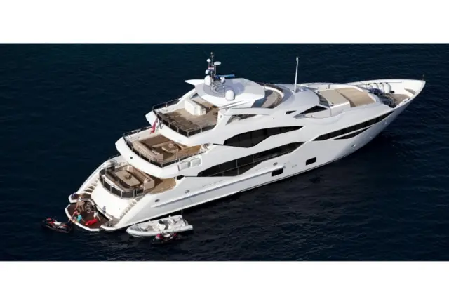 Sunseeker 131 yacht