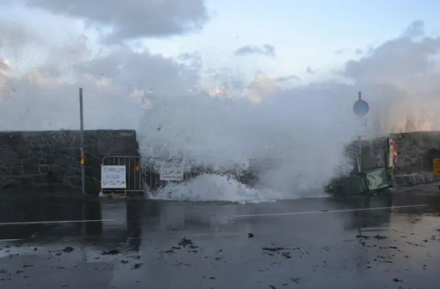 Flooding at Perelle