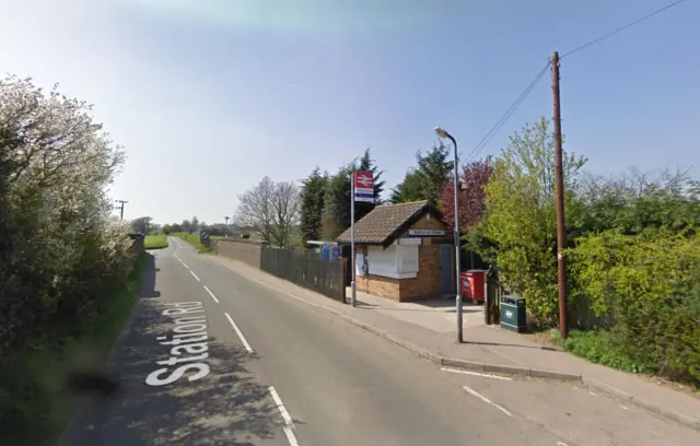 Watton-At-Stone railway station