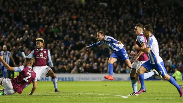 Glenn Murray scores for Brighton