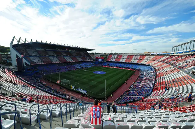 Vicente Calderon