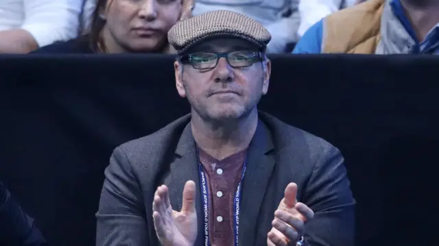 Kevin Spacey watches Andy Murray v Milos Raonic in London