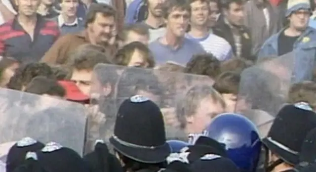 Miners and police at Orgreave