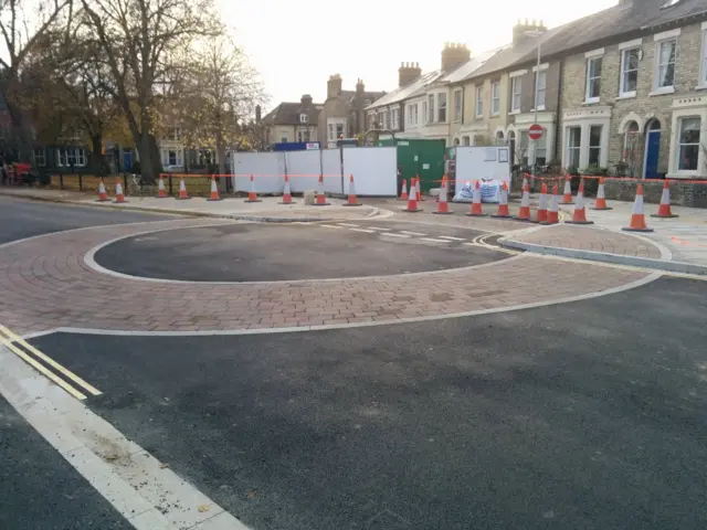 Ghost roundabout