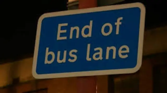 Bus lane sign