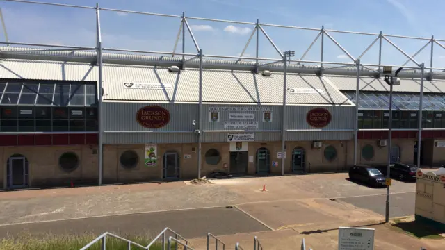 Sixfields