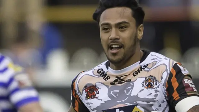 Denny Solomona