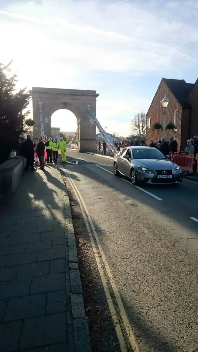 Marlow bridge reopens