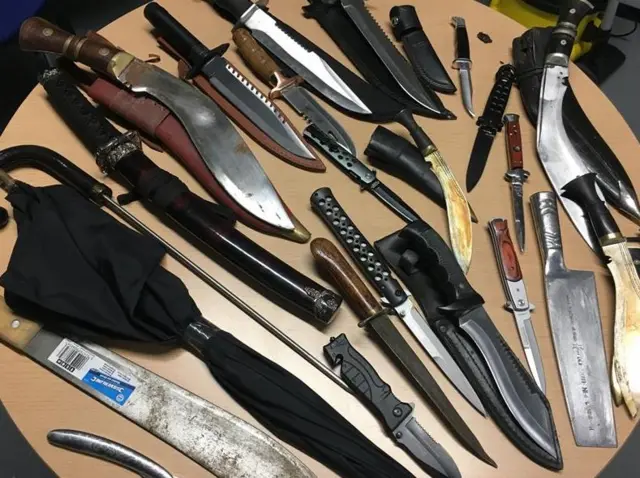 Knife amnesty