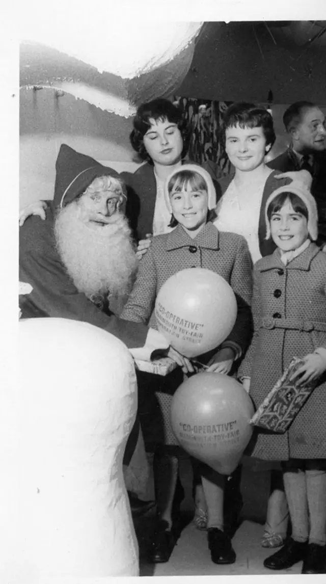 Maureen Pitt and family at Sleigh ride