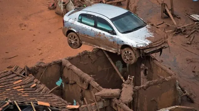 Aftermath of Samarco disaster