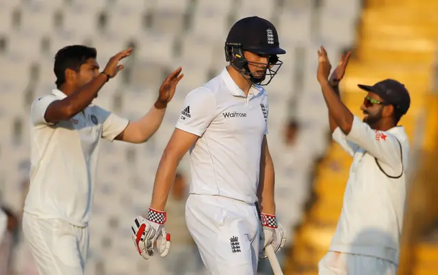 Chris Woakes walks off after losing his wicket