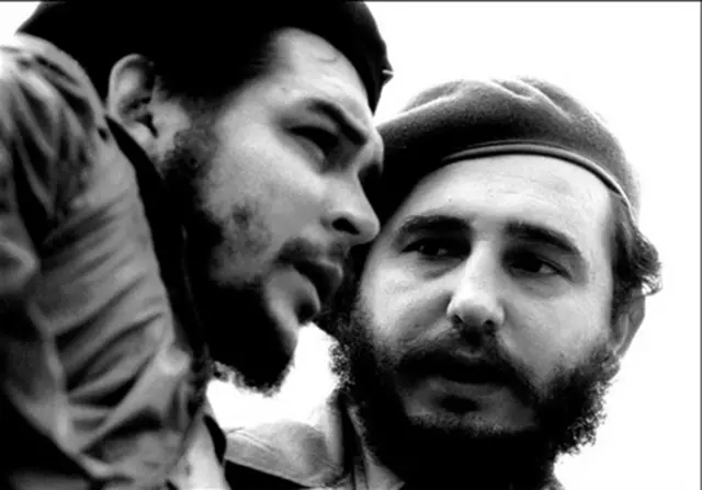 Che Guevara (L) with Fidel Castro in the 1960s