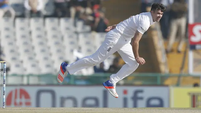 James Anderson bowls