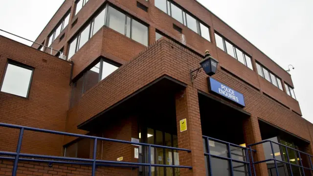 Luton Police Station