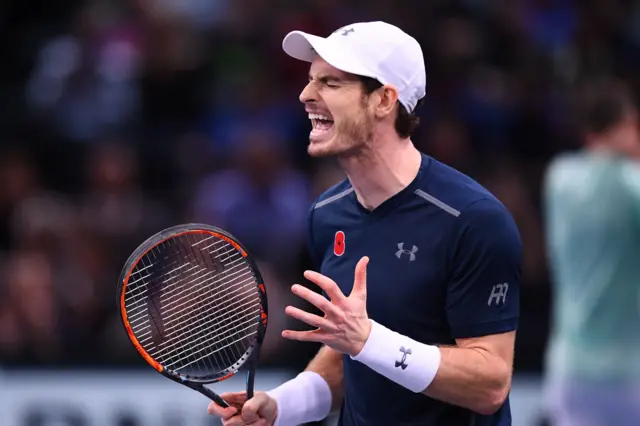 Andy Murray reacts