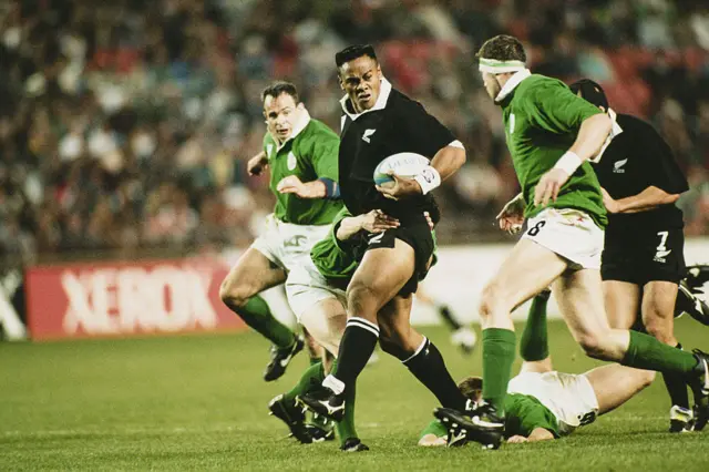 Jonah Lomu playing against Ireland